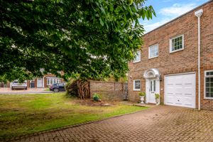 Photo 1- click for photo gallery